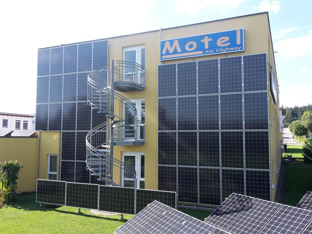 Motel Am Highway Althengstett エクステリア 写真